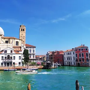  Privatunterkunft Zen Grand Canal Italien